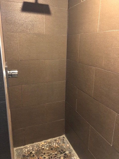 bathroom 2 - 744 S. 6th street