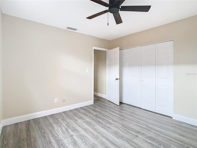 Building Photo - 1612 Fox Run Dr
