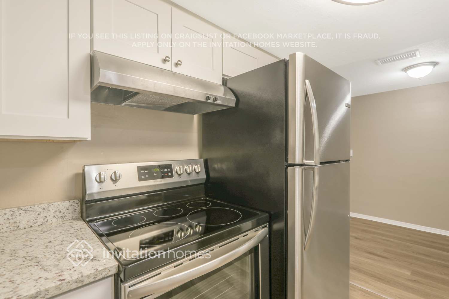 Building Photo - 5135 Kiwi Dr