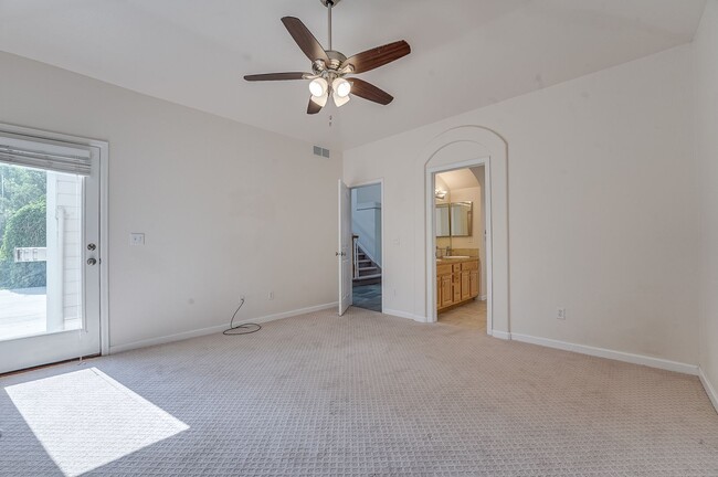 Building Photo - Elegant 3-Bedroom, 3-Bath Home in Prestigi...