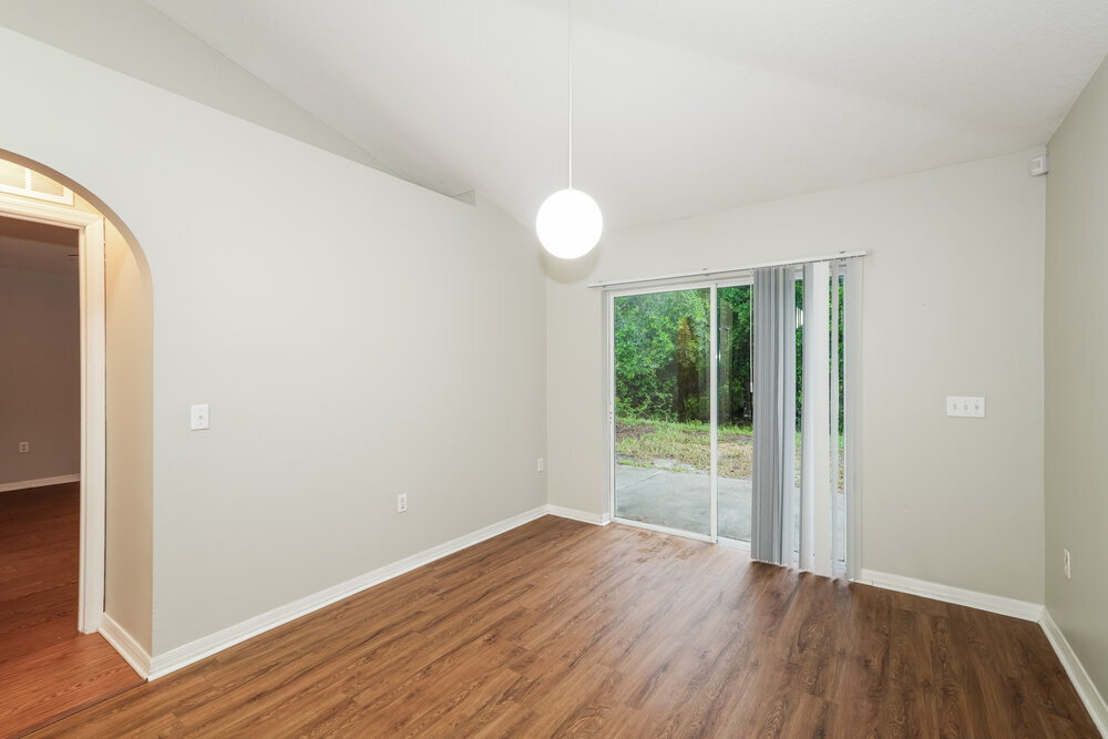 Building Photo - 17036 Lixberry Way