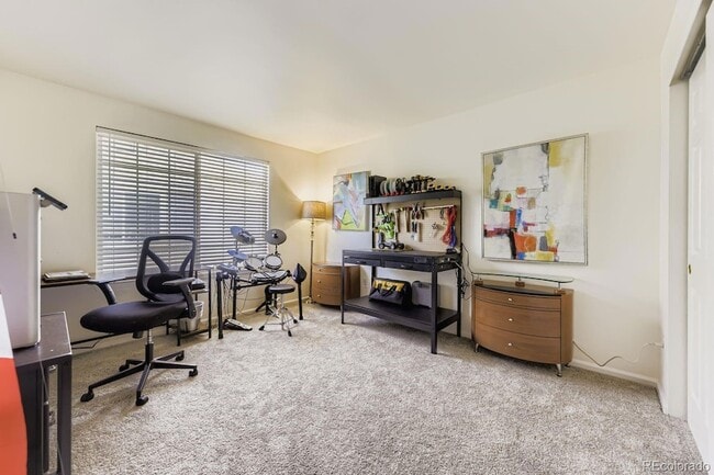 Building Photo - 1185 W 112th Ave