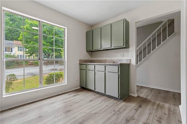 Building Photo - 2951 Aspen Woods Entry