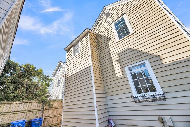 Building Photo - $500.00 OFF FIRST MONTHS MOVE IN SPECIAL W...