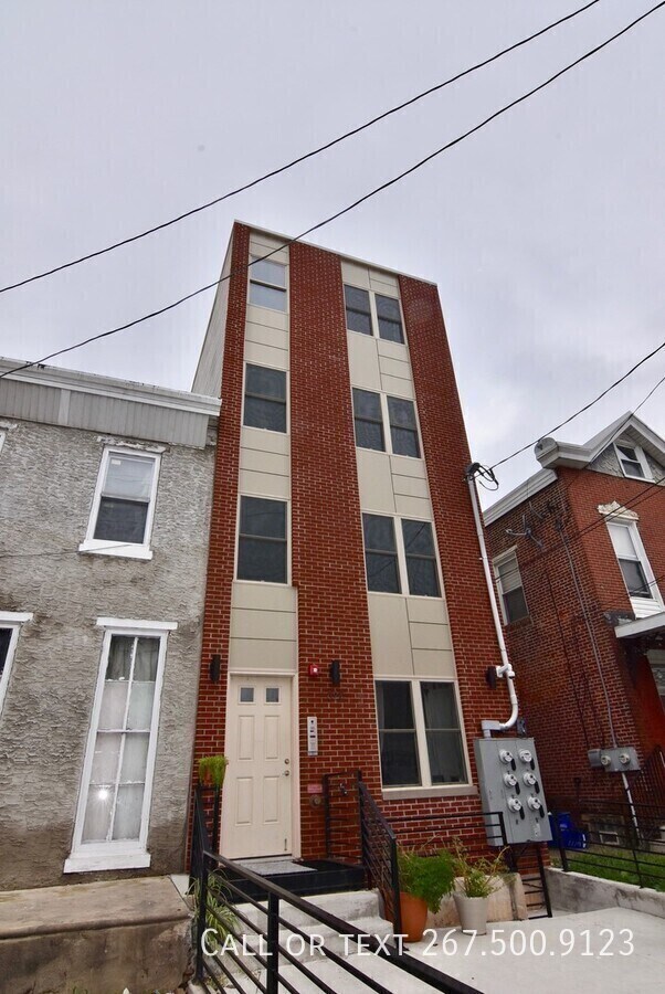 Building Photo - 522 N Preston St