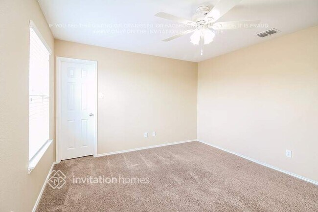Building Photo - 1132 Mourning Dove Dr