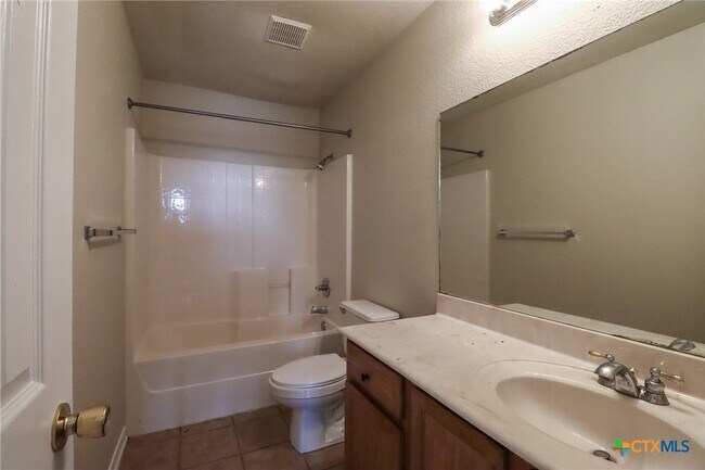 Building Photo - 4205 Kyara Dr