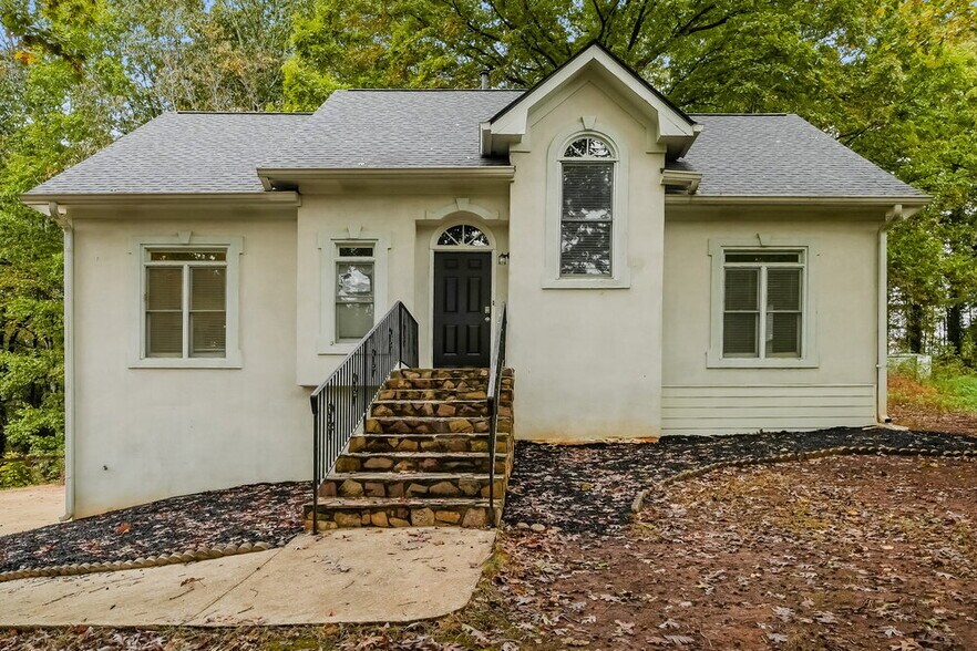 Primary Photo - 3539 Pine Grove Dr