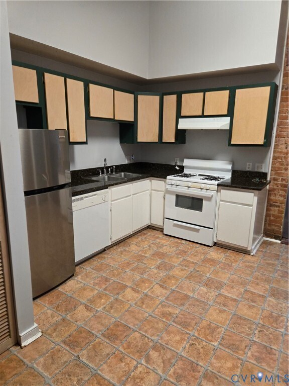 Building Photo - 408 W Marshall St