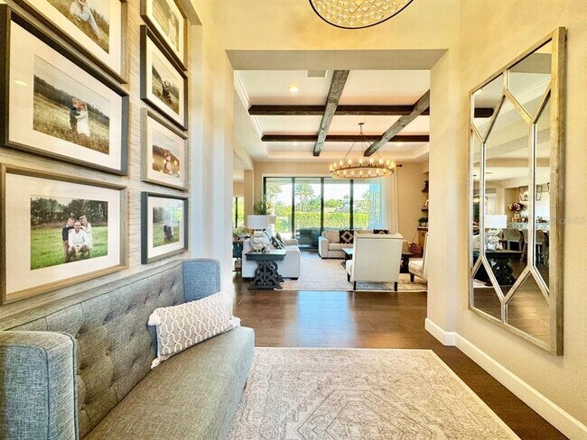 Building Photo - 10605 Sabella Dr