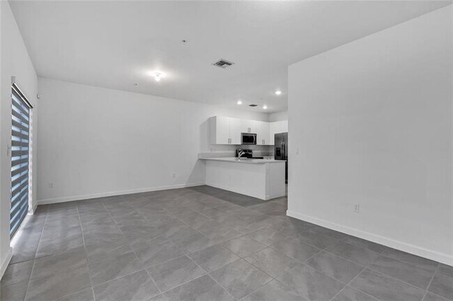 Building Photo - 260 SW 159th Way