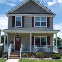 Building Photo - 1231 Stewart St
