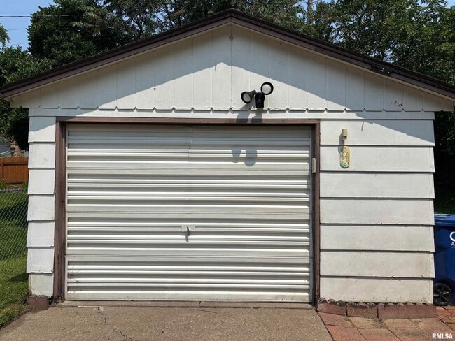 Building Photo - 2544 Glenn St