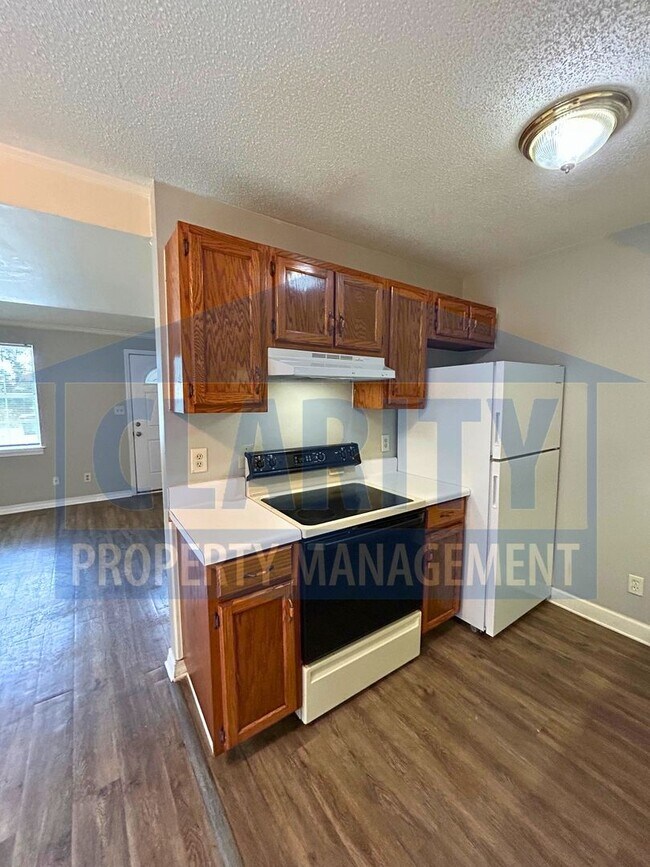 Building Photo - 2935 Adkisson Dr