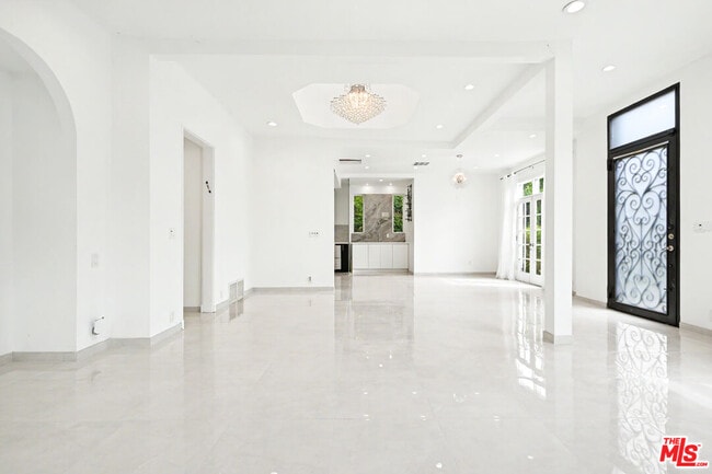Building Photo - 469 S Hamel Rd