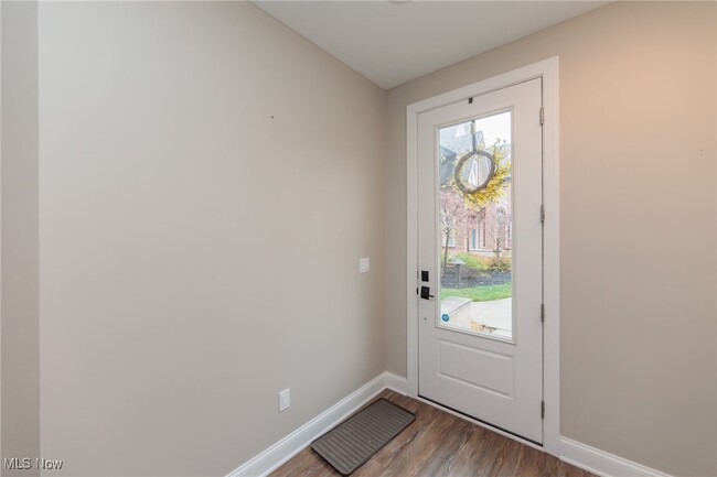 Building Photo - 29 Ashbourne Dr