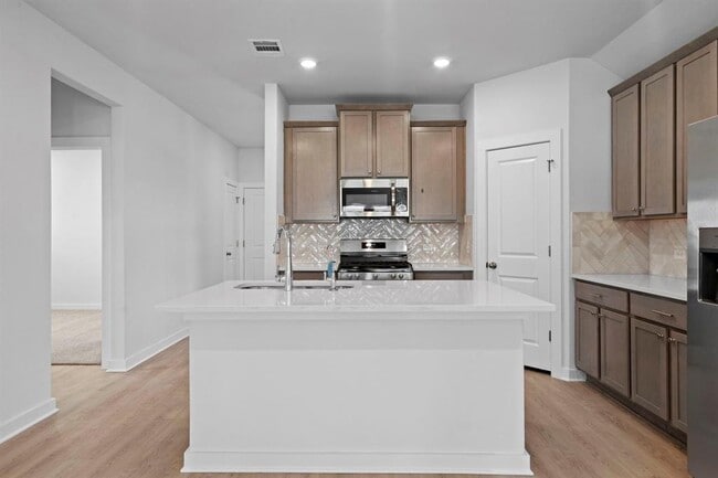 Building Photo - 212 Brandywine Rd