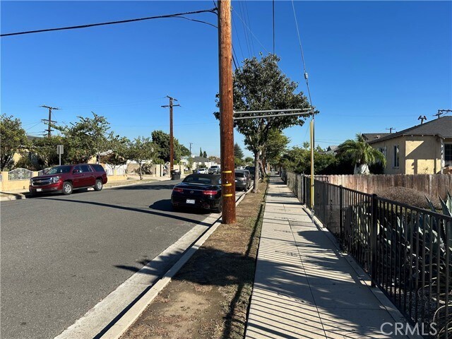 Building Photo - 5752 Jillson St