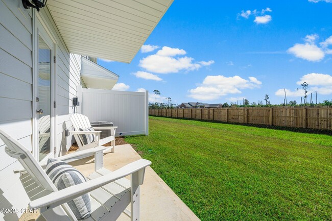Building Photo - 1715 Jakes Dr