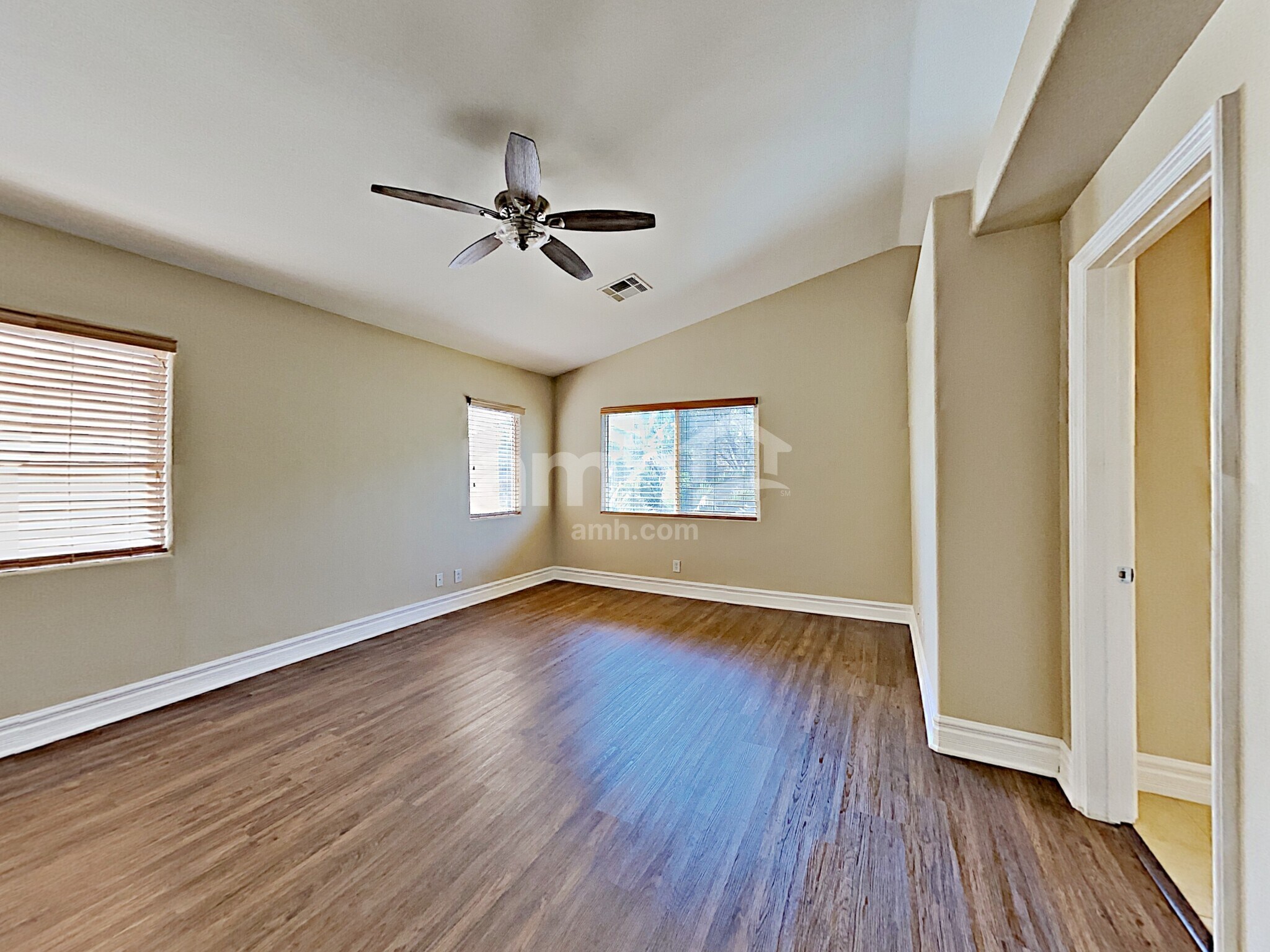 Building Photo - 229 Wicked Wedge Way