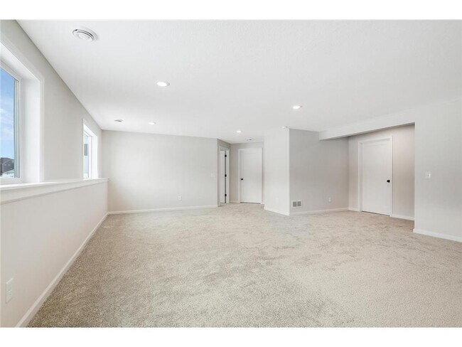 Building Photo - 10771 40th St N