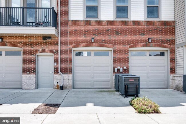 Building Photo - 23630 Havelock Walk Ter