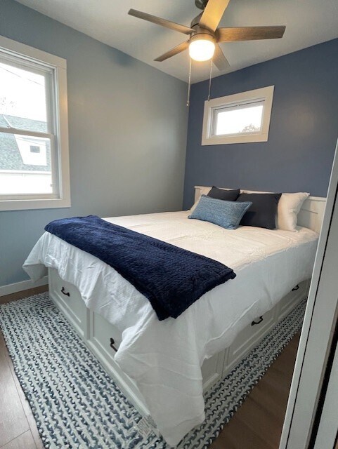 Building Photo - 807 E State St