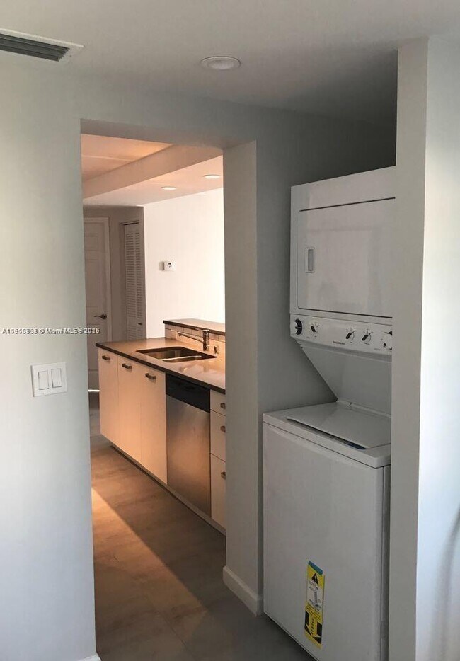 Building Photo - 3069 SW 7th St