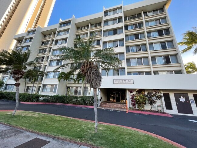 Primary Photo - LIKINI WEST studio, pkg, sec, pool