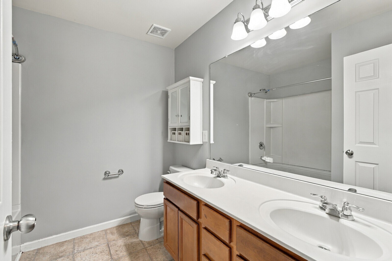 Building Photo - 132 Slaters Dr
