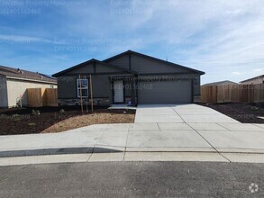 Building Photo - Newly constructed 4 bedroom/ 3 bathroom home.