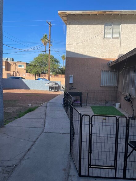Building Photo - 510 McKellar Cir