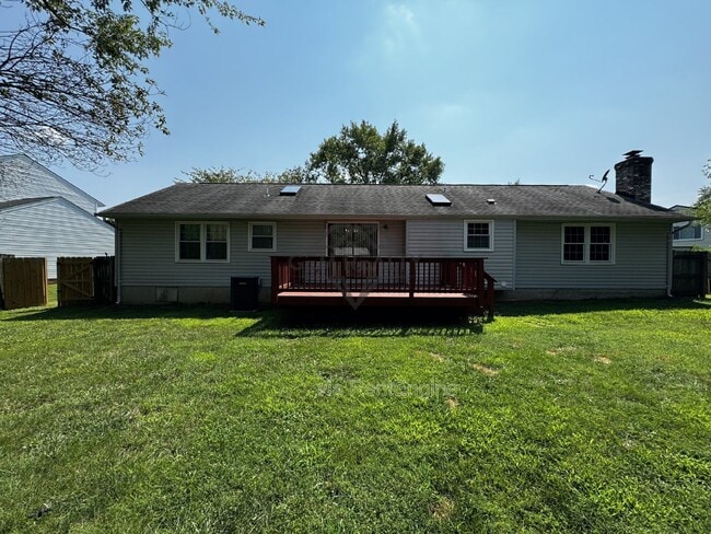 Building Photo - 5088 Blarney St