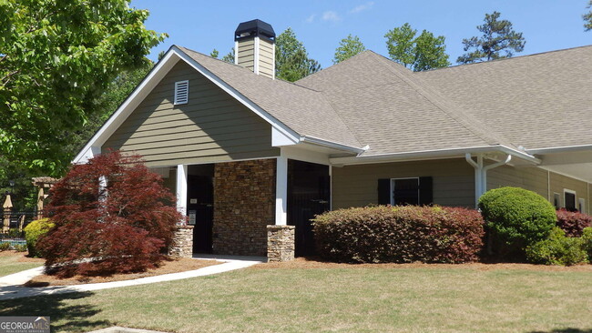 Building Photo - 4071 Copper Creek Way NE