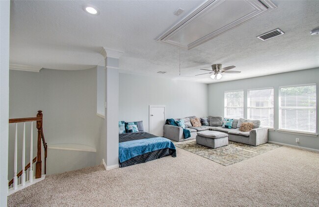 Building Photo - 4907 Mountain Fork