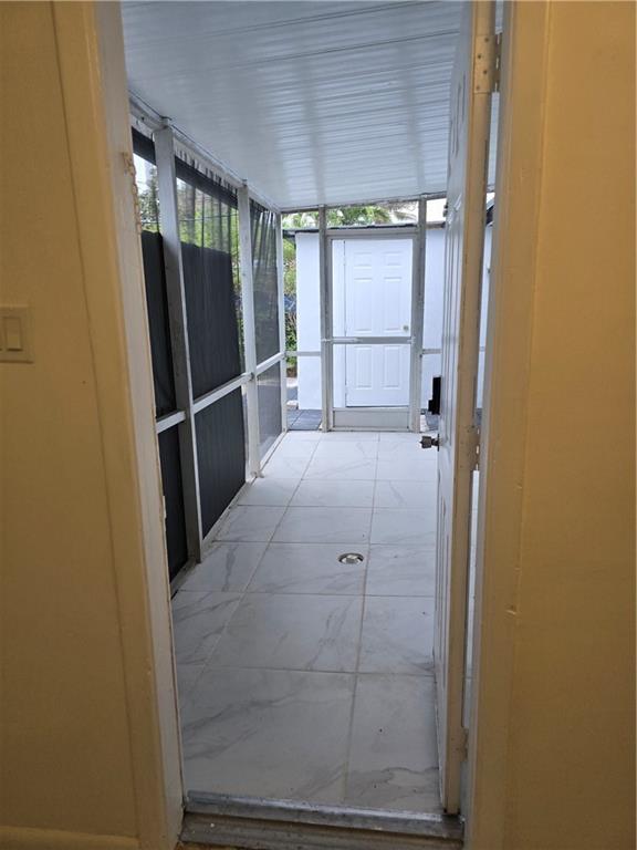 Building Photo - 1601 NE 182nd St