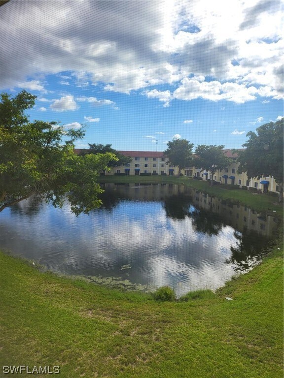 Building Photo - 8288 Key Royal Ln