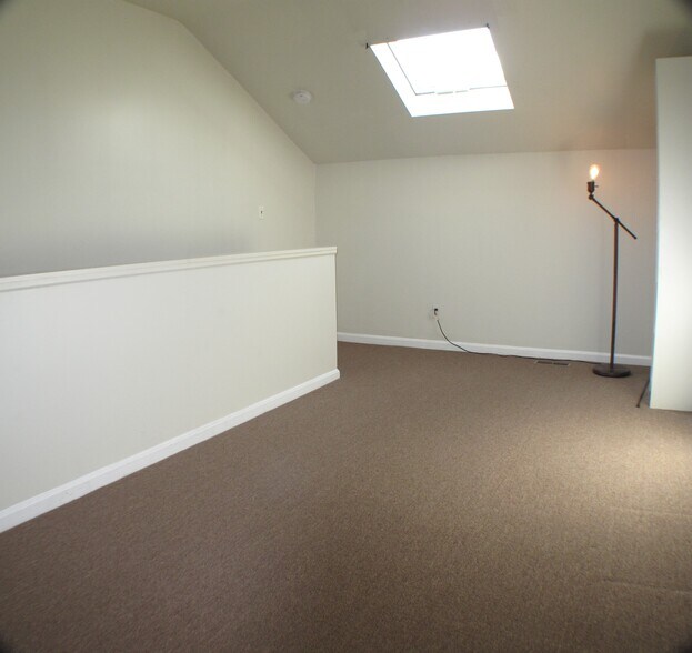Building Photo - 1028 Patapsco St