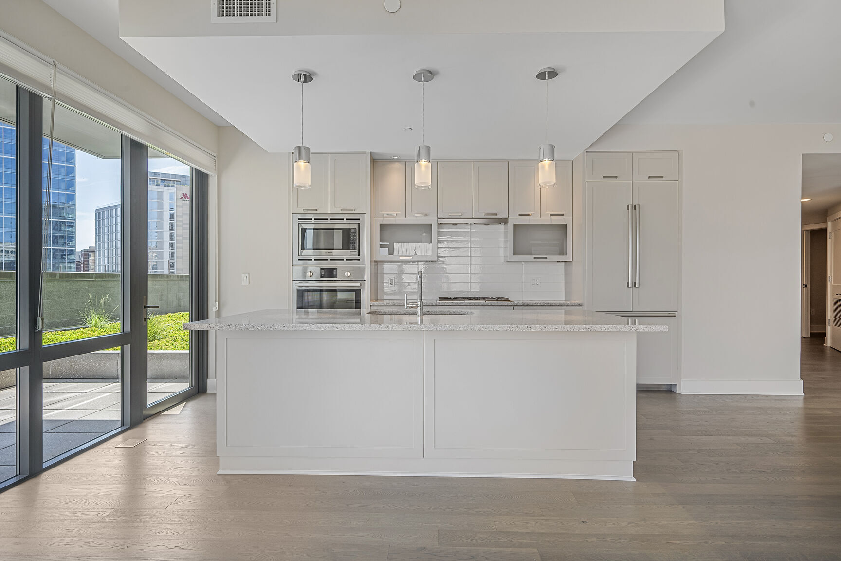 Kitchen - 4960 Fairmont Ave