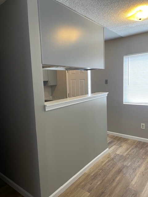 Building Photo - 474 Delaware St