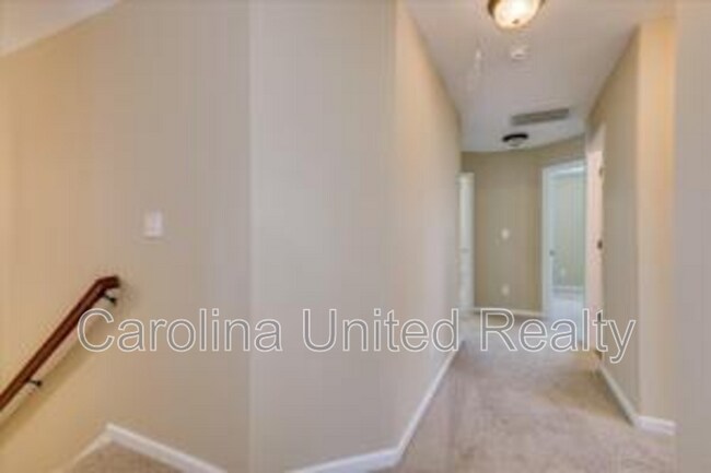 Building Photo - 263 Asa Way