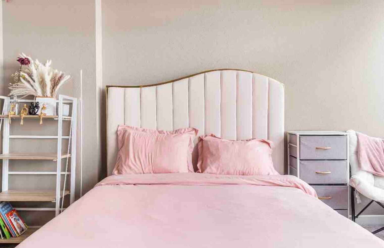 Building Photo - 11011 NE 9th St