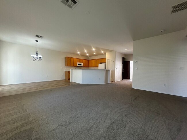 Building Photo - Sun City Aliante - 2 Bedroom and a Den - Great Floor Plan
