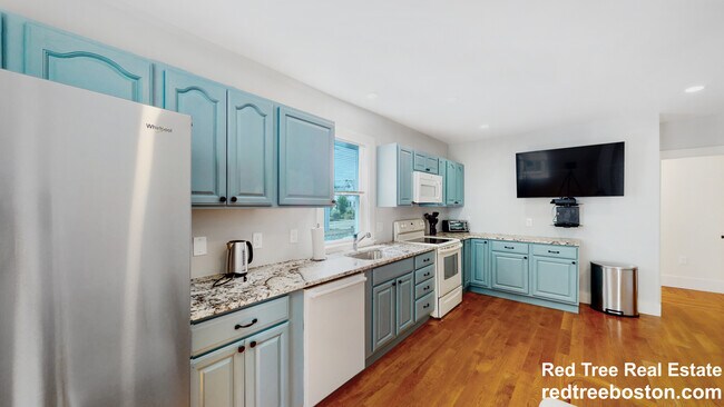 Primary Photo - 5-7 Chester Ave. Unit 1