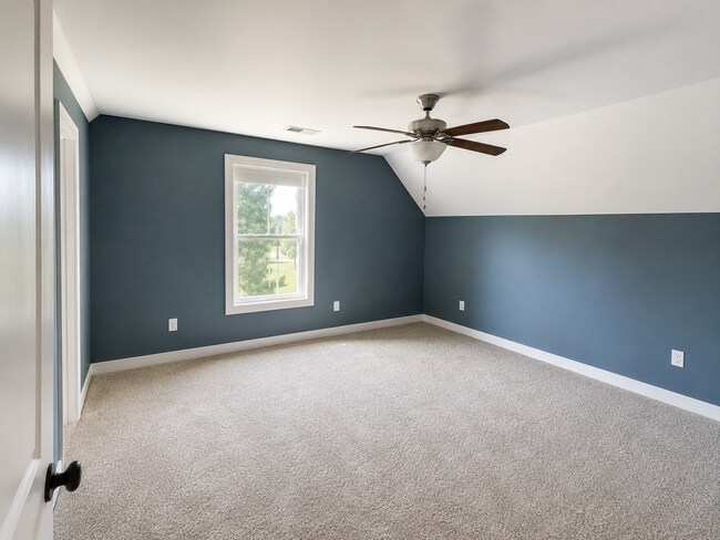 Building Photo - Check out this lovely, like-new home featuring 3 bedrooms, 2.5 bathrooms, a spacious 2-car garage...