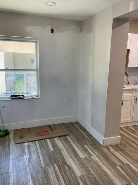 Building Photo - 922 NW 2nd St