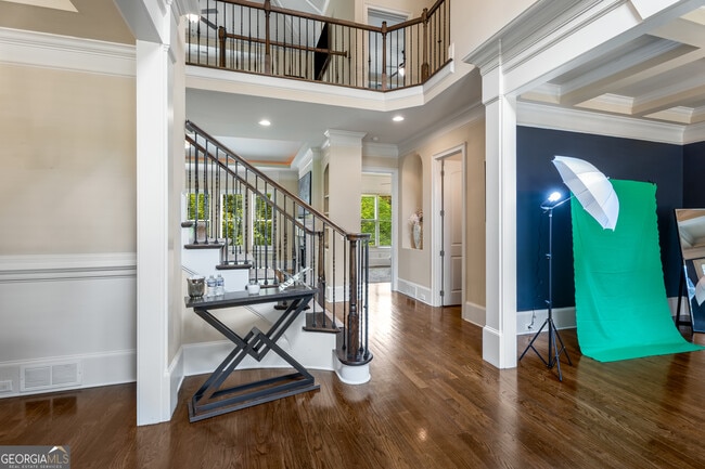 Building Photo - 6552 Long Acres Dr