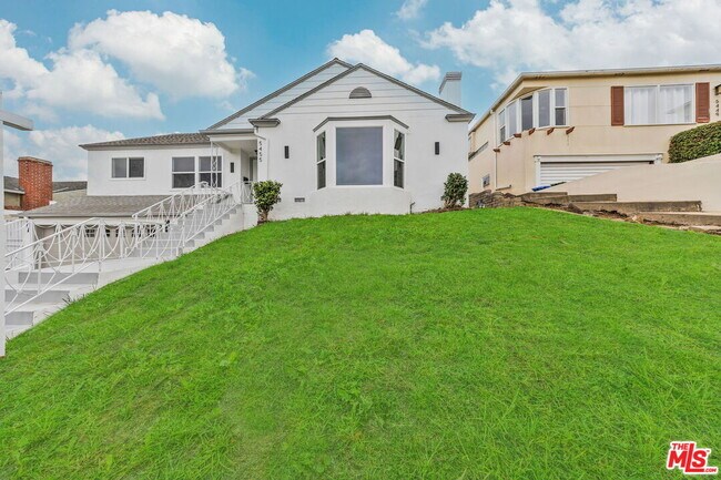 Building Photo - 5455 Harcross Dr