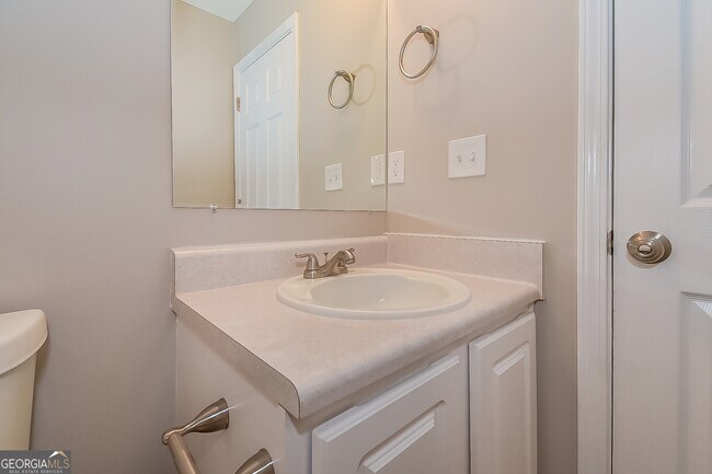 Building Photo - 316 Villa Rosa Pl