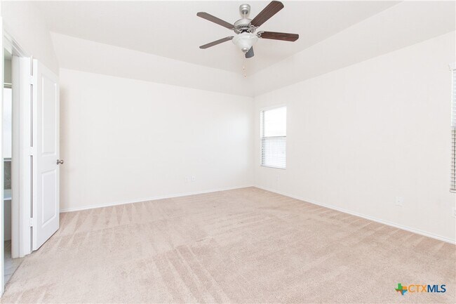 Building Photo - 3903 Endicott Dr